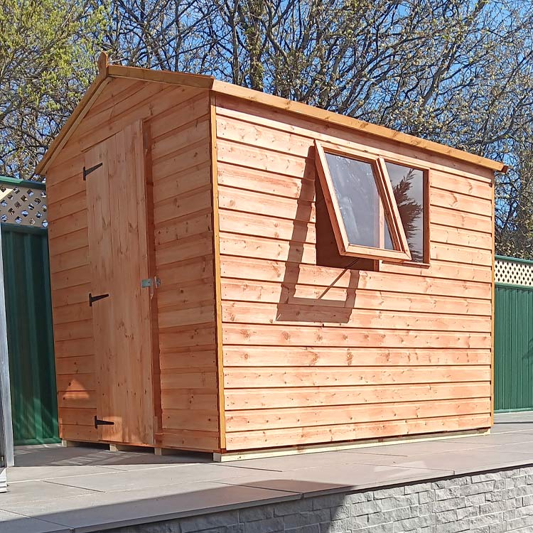 Apex shed with windows